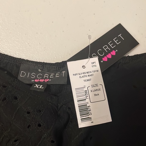 Discreet Top XL - Picture 2 of 12